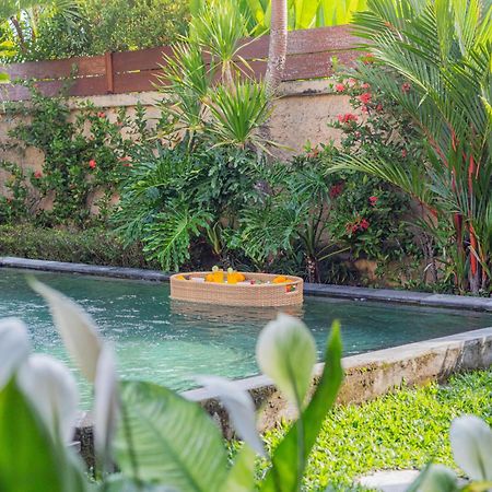Niluh Private Villas Ubud Exterior foto